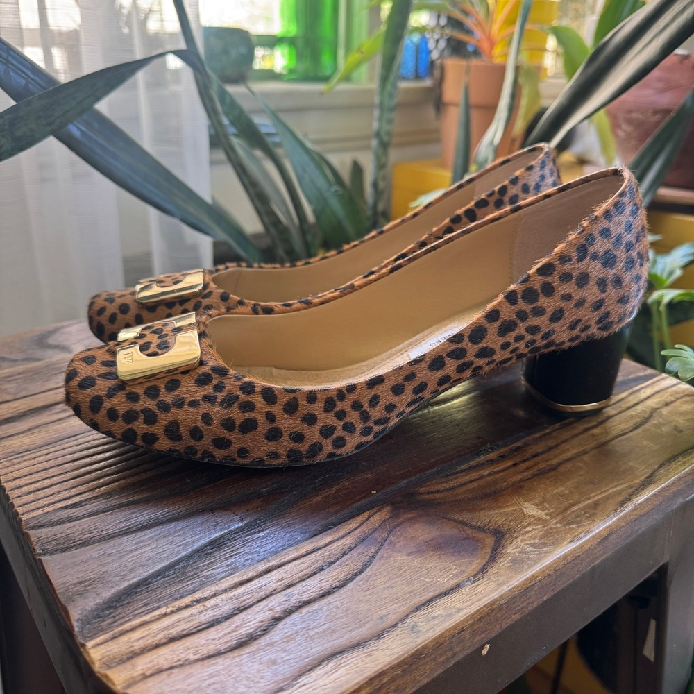 Diane von Furstenberg DVF Leopard Calf Hair Block Heel Pumps Buckle Size 8.5